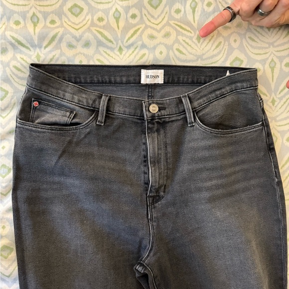 Hudson Blair High Rise Bootcut Crop in Demetria EUC - Picture 4 of 11